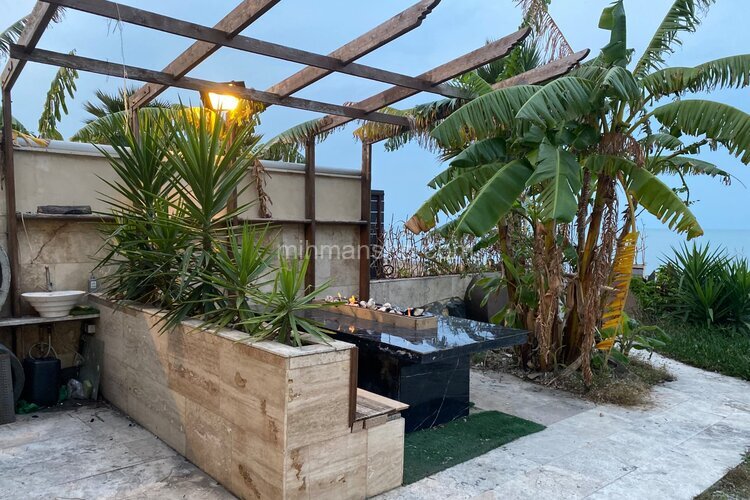 ویلا استخردار سه خواب مبله ساحلی در محمود آباد