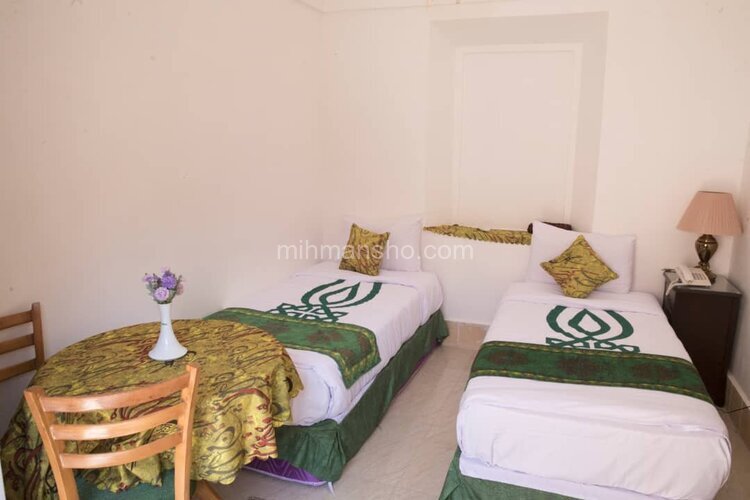 اتاق دو تخته در هتل سنتی در یزد