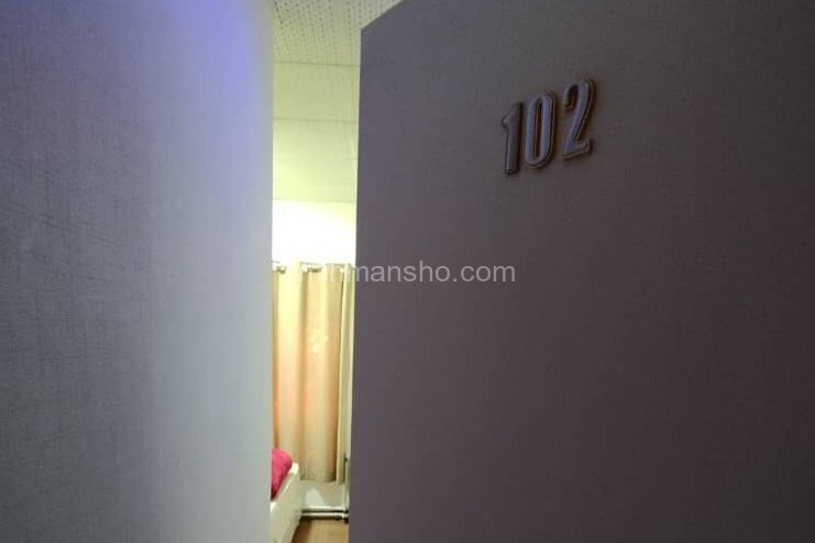 اتاق102 در مسافرخانه هلال احمر تهران