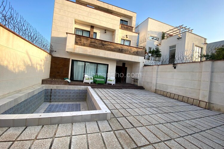 ویلا دوبلکس استخردار دوخواب در فرح آباد