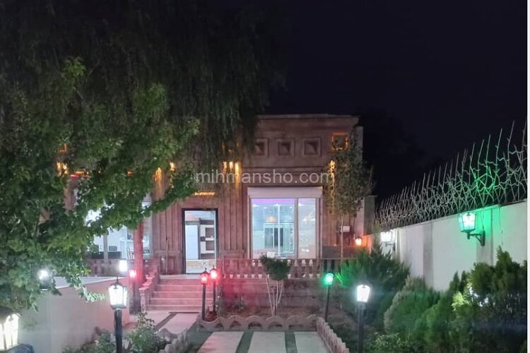 ویلا دو خواب استخردار سامی لند در چهارباغ