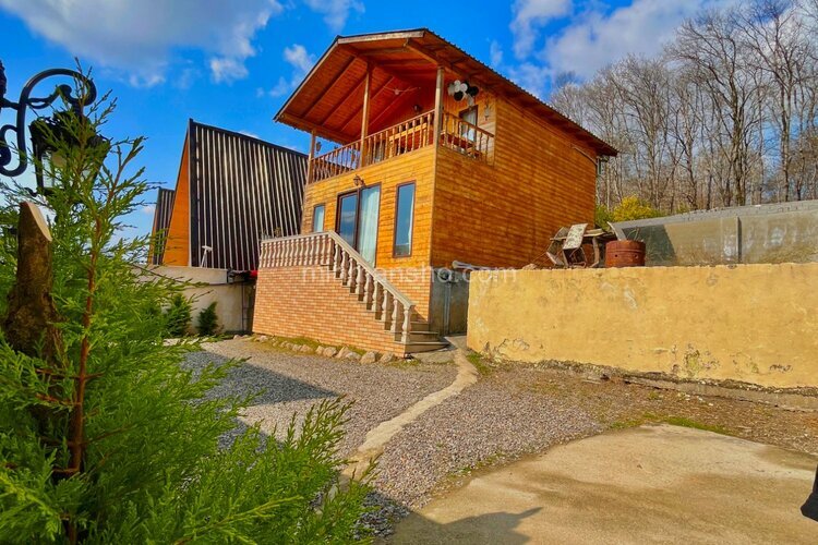 کلبه چوبی دوبلکس بهشت پدری در سواد کوه | ۱