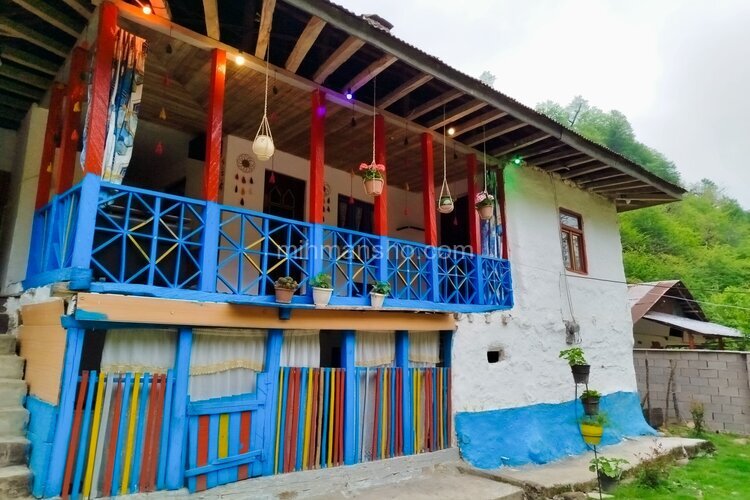 ویلا سنتی دو خواب با چشم انداز رودخانه و جنگل در فومن