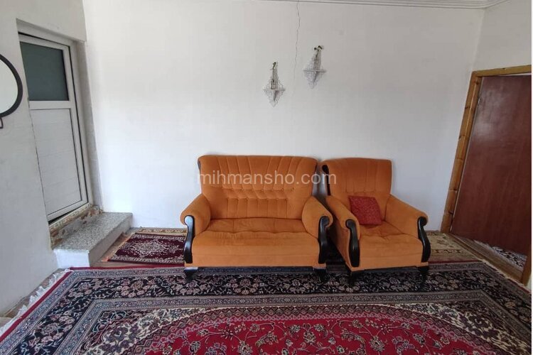 واحد در طبقه سوم ویلا بوم سر شیرگاه