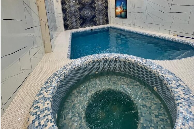 ویلا تریپلکس مبله استخردار 5 خواب در سرخرود