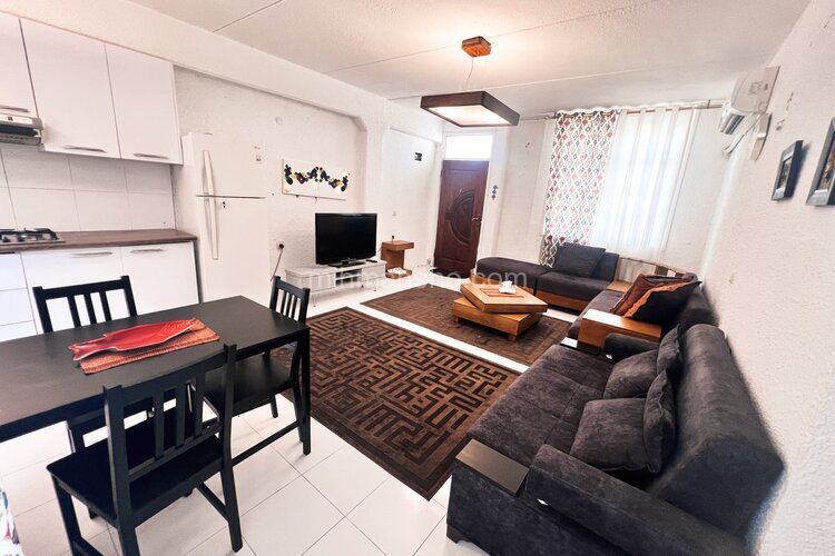 آپارتمان مبله تکخواب سالار در کیش