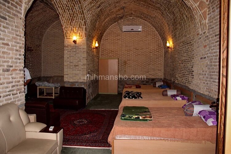 واحد مبله دبل شاه نشین 1 در اقامتگاه بوم گردی در دلیجان