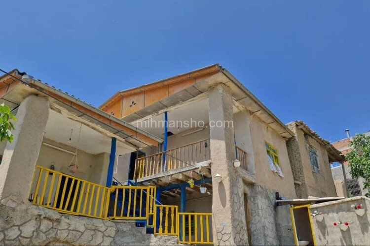 ویلا دوطبقه دوخواب کاهگلی ریحان در رامیان