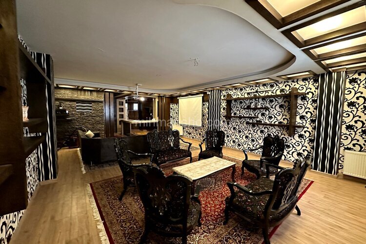 آپارتمان مبله سه خوابه دوبلکس مارنان اریکه در اصفهان