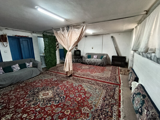 واحد بیت الهادی در طبقه همکف در مشهد