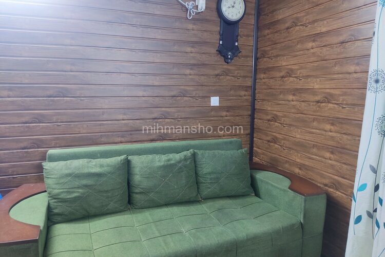 واحد تکخواب در طبقه اول ویلا جنگلی جوارم