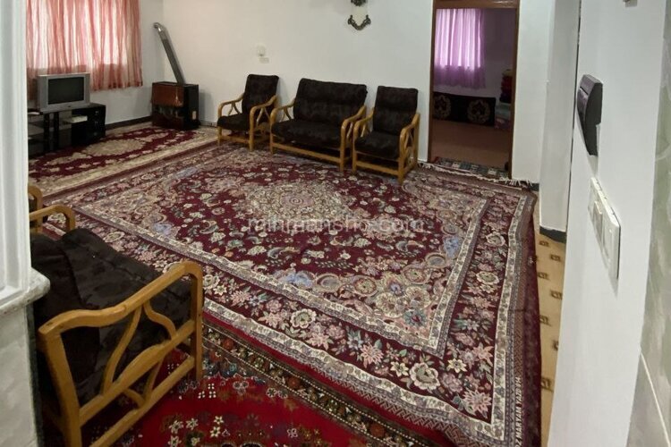 واحد تکخواب درطبقه همکف ویلا گل تاج ماسال