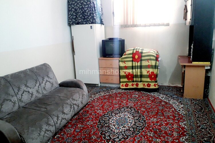 سوئیت 18 متری مبله در کاشان