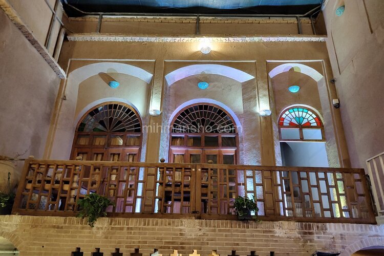 اتاق 3 تخت در اقامتگاه بومگردی یزد