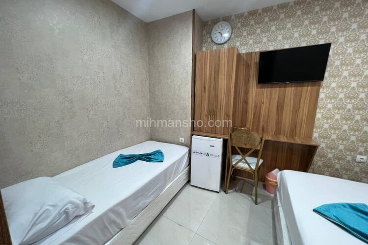 واحد سه نفره در هتل در خیابان پانزده خرداد