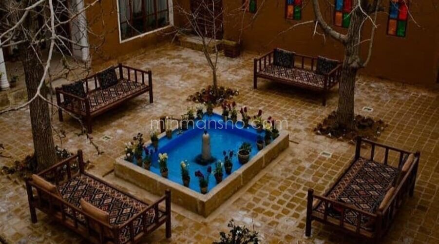 اتاق بی بی سید در اقامتگاه  بومگردی در فارس
