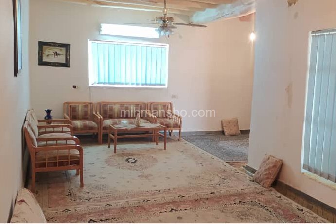 سوئیت در باغ ویلای الیگودرز
