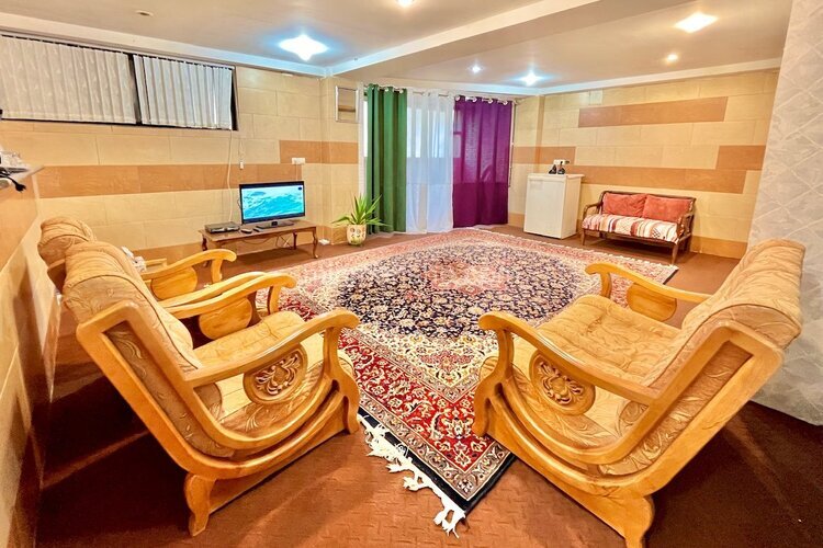 آپارتمان مبله تک خواب حافظیه در شیراز | سالن پذیرایی 