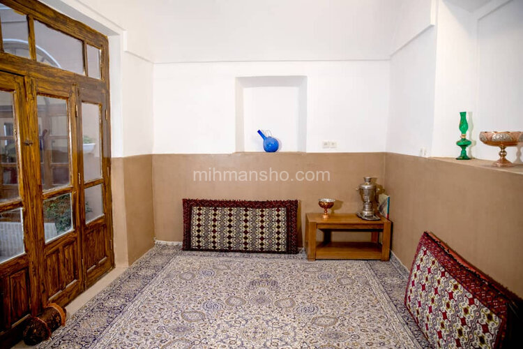 خانه ویلایی چهارخواب سنتی در یزد