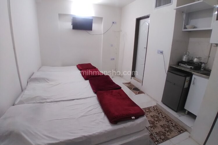 سوئیت چهار تخت سید 2 طبقه 2 در مشهد