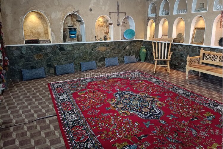 واحدVIP تکخواب در سرای در برزک