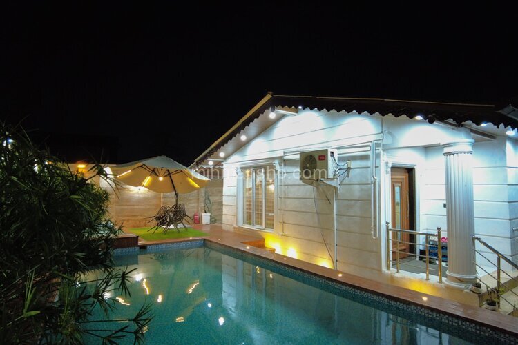 ویلای لاکچری باران با استخر و جکوزی در زیباکنار | نمای ساختمان و استخر