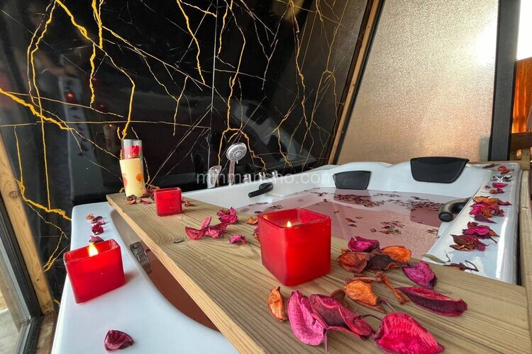 کلبه ساحلی تکخواب دوبلکس در بندرانزلی