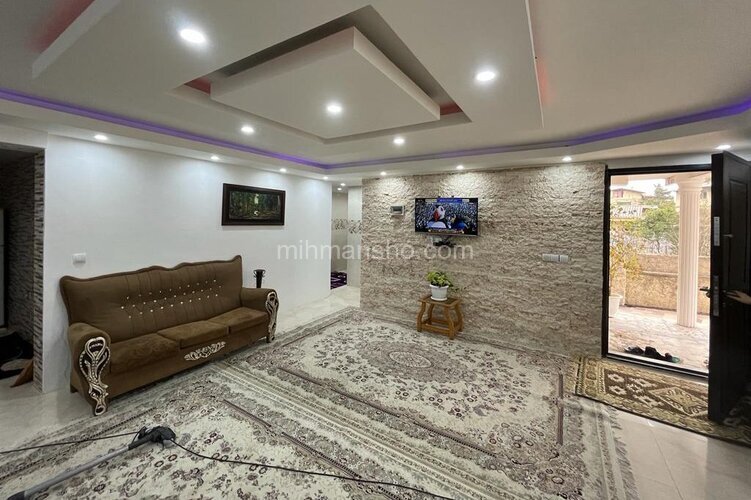 واحد(1) دوخواب در طبقه اول ویلا در چالوس