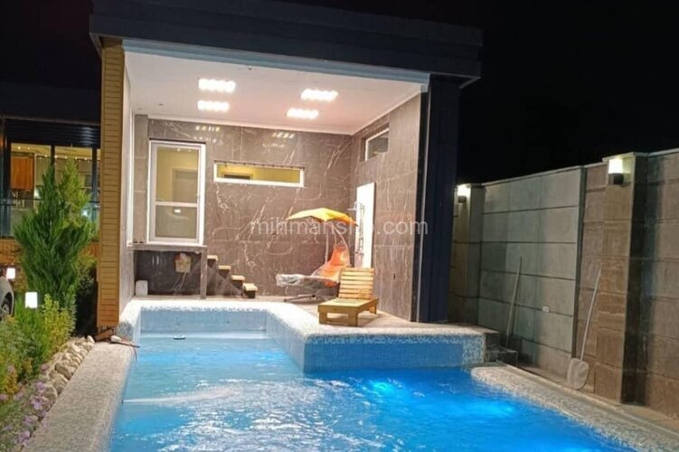 ویلا دوبلکس استخردار سه خواب در چهارباغ