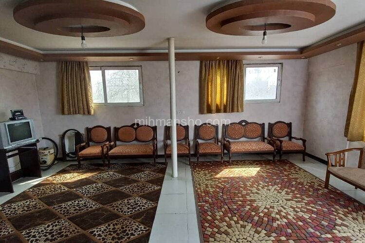 آپارتمان نوساز و دربست درقلب شهر