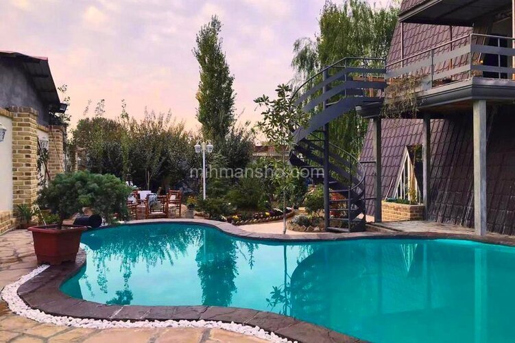 کلبه سوئیسی دوبلکس استخردار دوخواب در چهارباغ