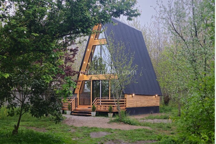 کلبه سوئیسی تک خواب بمانی در رضوانشهر