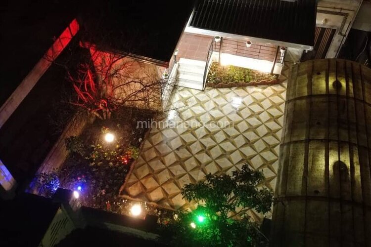 واحد دو خواب گلستان در طبقه همکف ویلا ایزدشهر