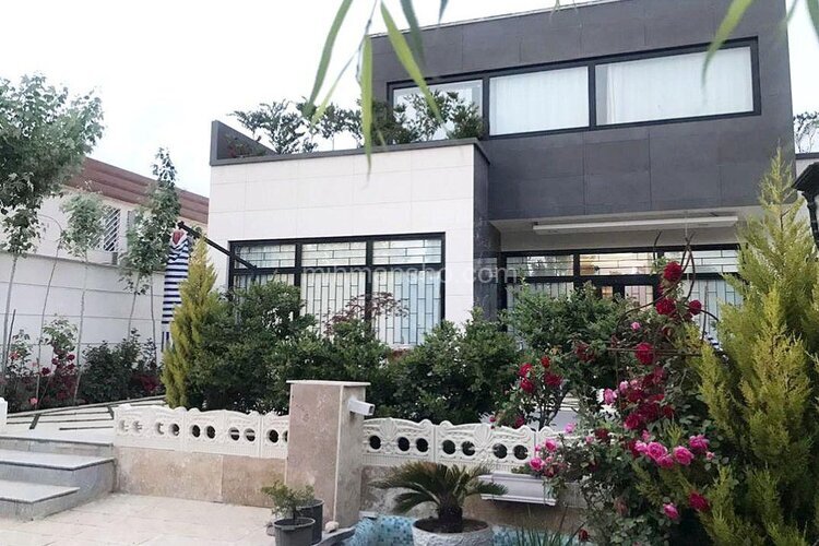 ویلا دوبلکس استخردار سه خواب مدرن در کردان