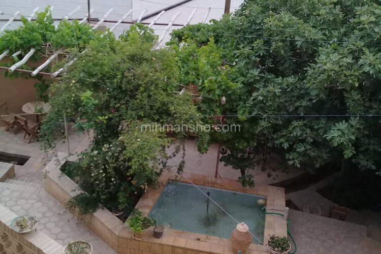 اتاق 1 در اقامتگاه بومگردی مهریز