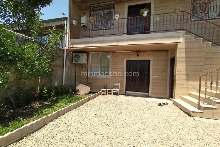 واحد دوخواب در طبقه اول ویلای بندر انزلی