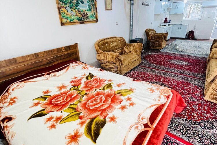 سوئیت واحد مبله در طبقه همکف ویلای رشت