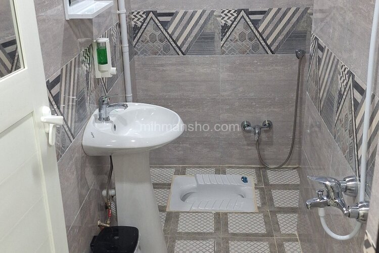 واحد 204 در هتل آپارتمان شیراز