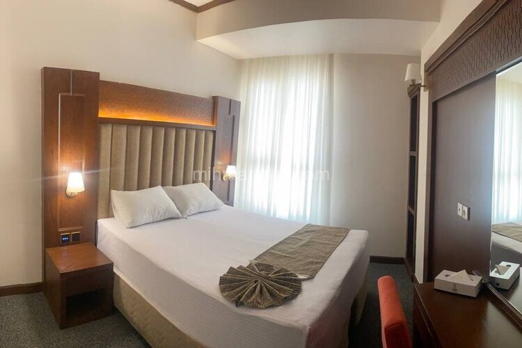 اتاق تکخواب 30 متری در هتل مشهد