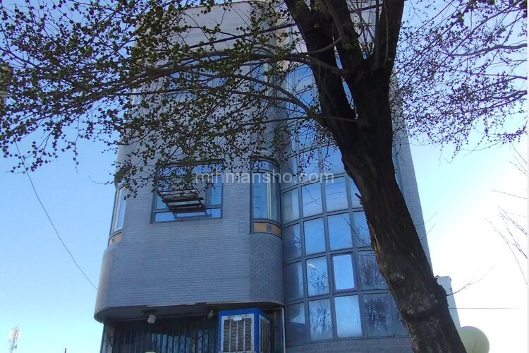 آپارتمان تکخواب  طبقه 2 در تیران و کرون