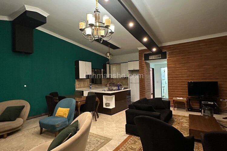 ویلا استخردار دوخواب درختی 2 در چهارباغ