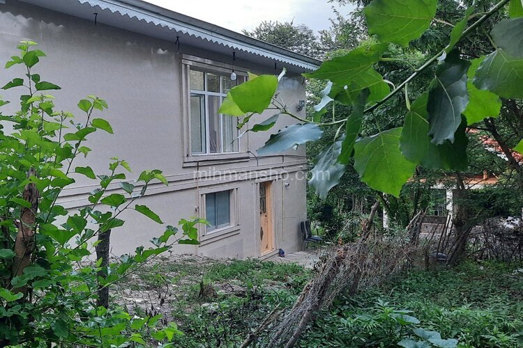 واحد مبله تکخواب در طبقه اول ویلا در سیاهکل