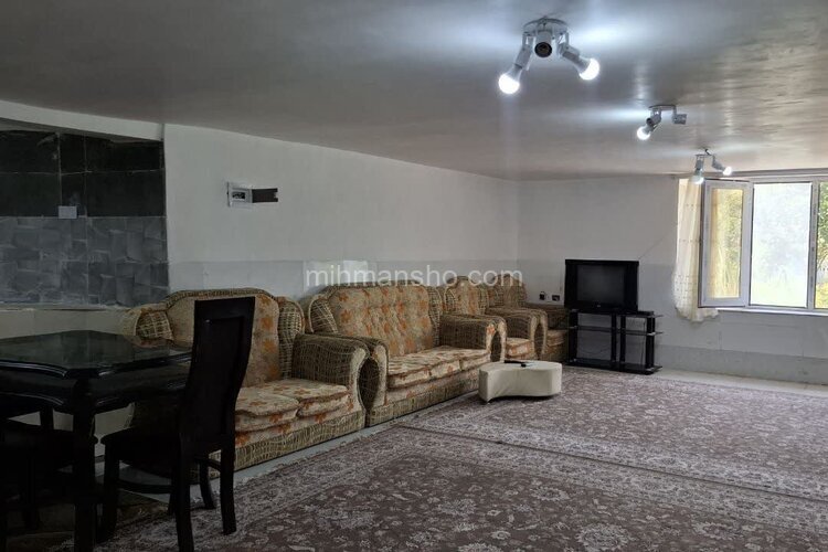 واحد تکخواب طبقه اول ویلا قوی سپید در رودسر