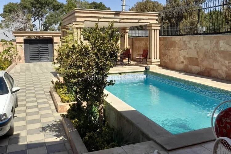 ویلا استخردار دوخواب  مدرن در چهارباغ