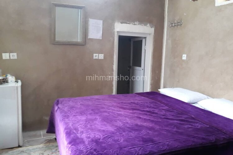 اتاق 2 تخته طبقه همکف 1 در اقامتگاه بومگردی اصفهان