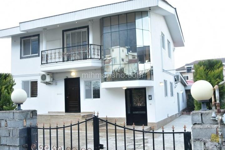 ویلا استخردار چهارخواب دوبلکس در نمک آبرود