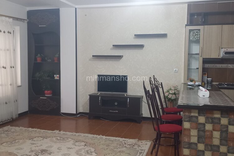 واحد تکخواب برگ گل 1 در طبقه اول ویلا رامسر