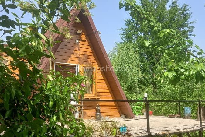 کلبه ی چوبی جنگلی محیا در لاهیجان