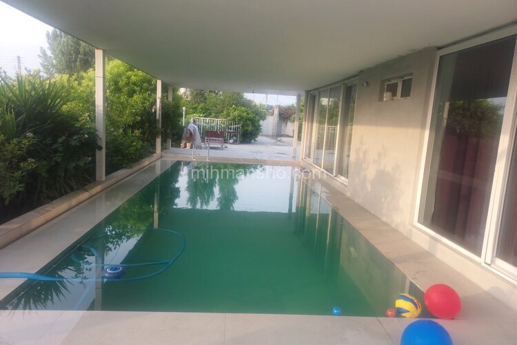 ویلا استخردار دوخواب در ساری