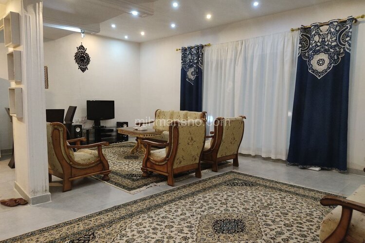 ویلای مدرن استخر آبگرم سرپوشیده ارغوان 2